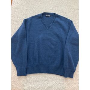 NWOT Puritan Shetland Wool V-neck sweater, blue, XL, made in USA.